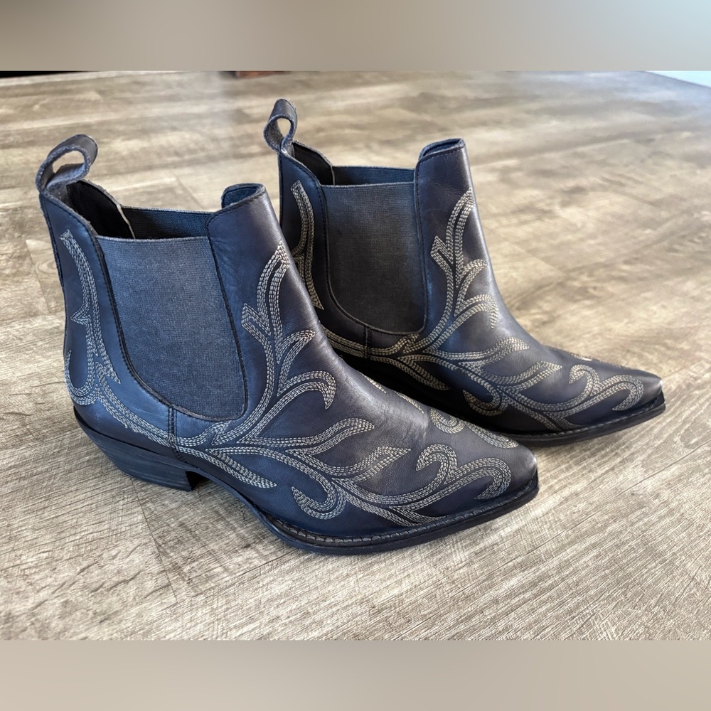 Free People boot - Picture 2 of 12